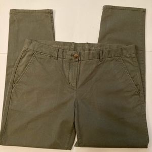 Gap Women’s Broken In Straight Khakis Size 12